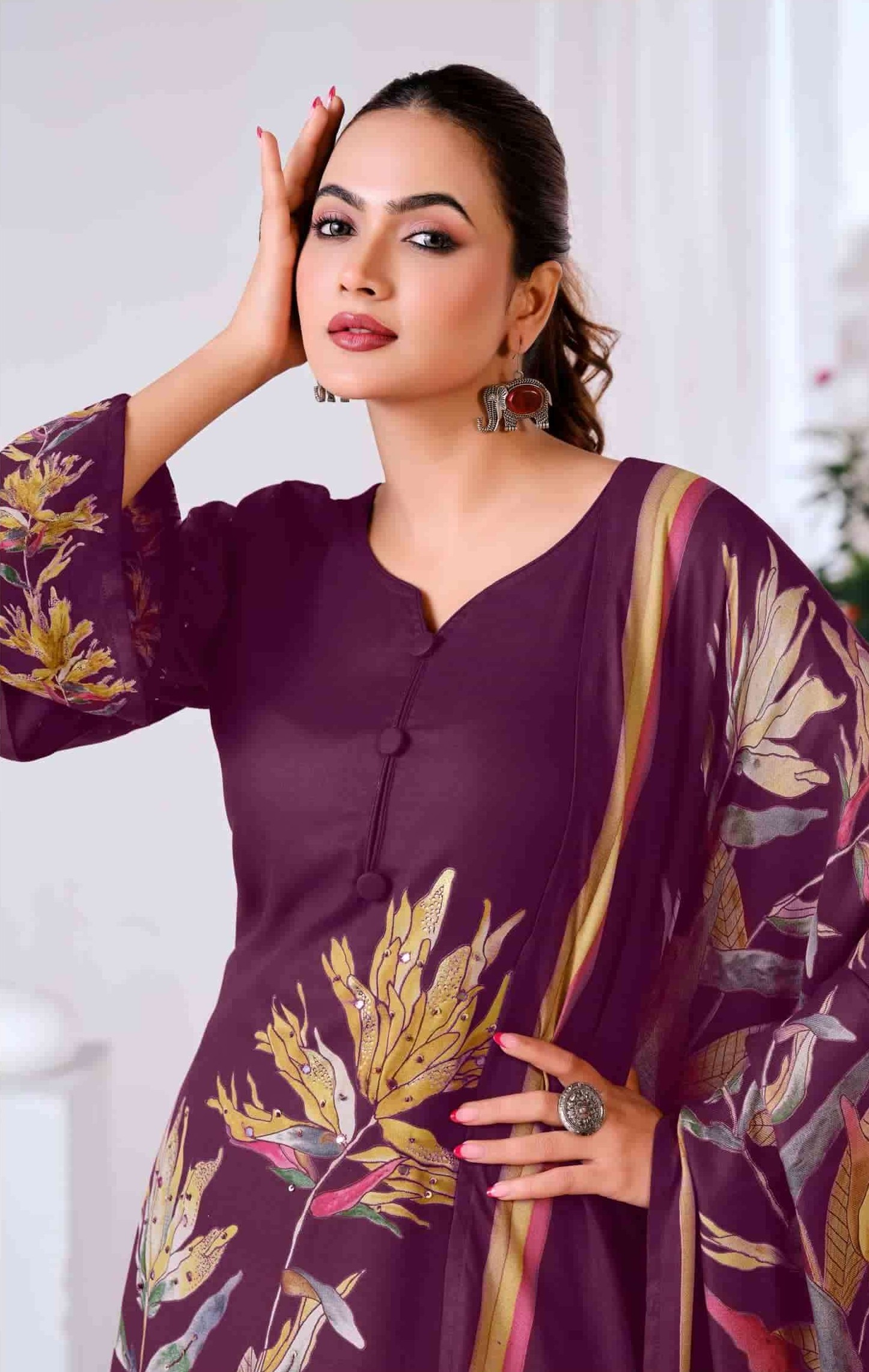 Noor E-Kashmiri by Mumtaz Arts