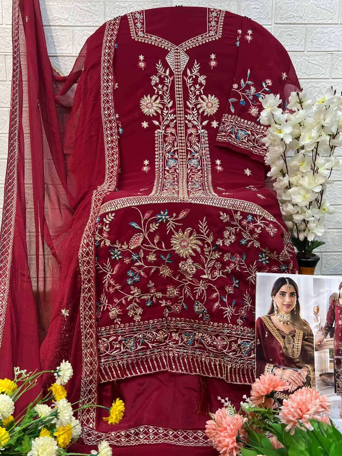 Zaha 10276 Festive Embroidered Designer Suit