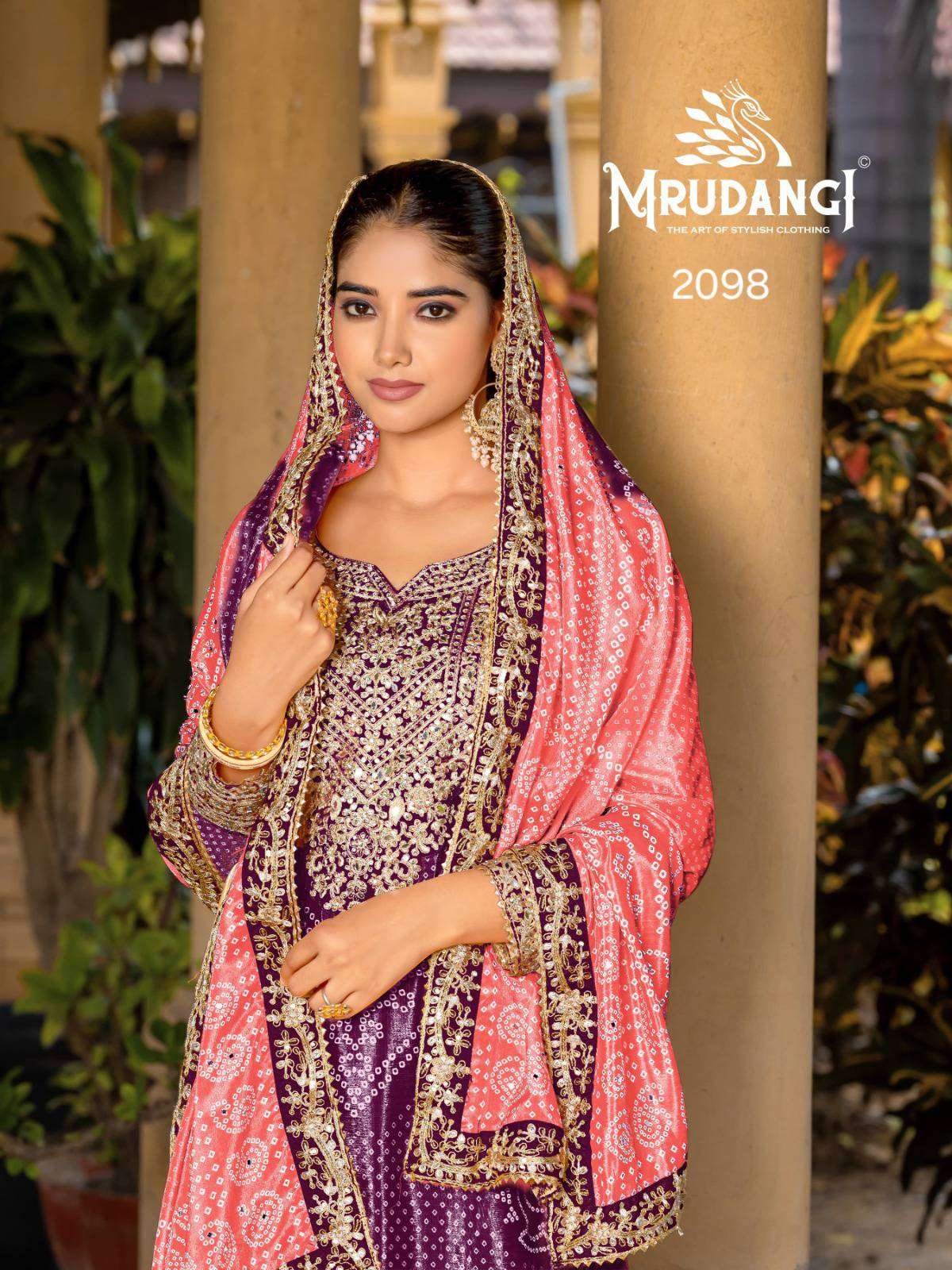 Mrudangi Ishani 2097 To 2101 Festive Waer Palazzo Suit